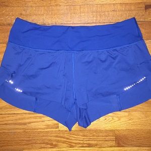 Lulu shorts sz 8